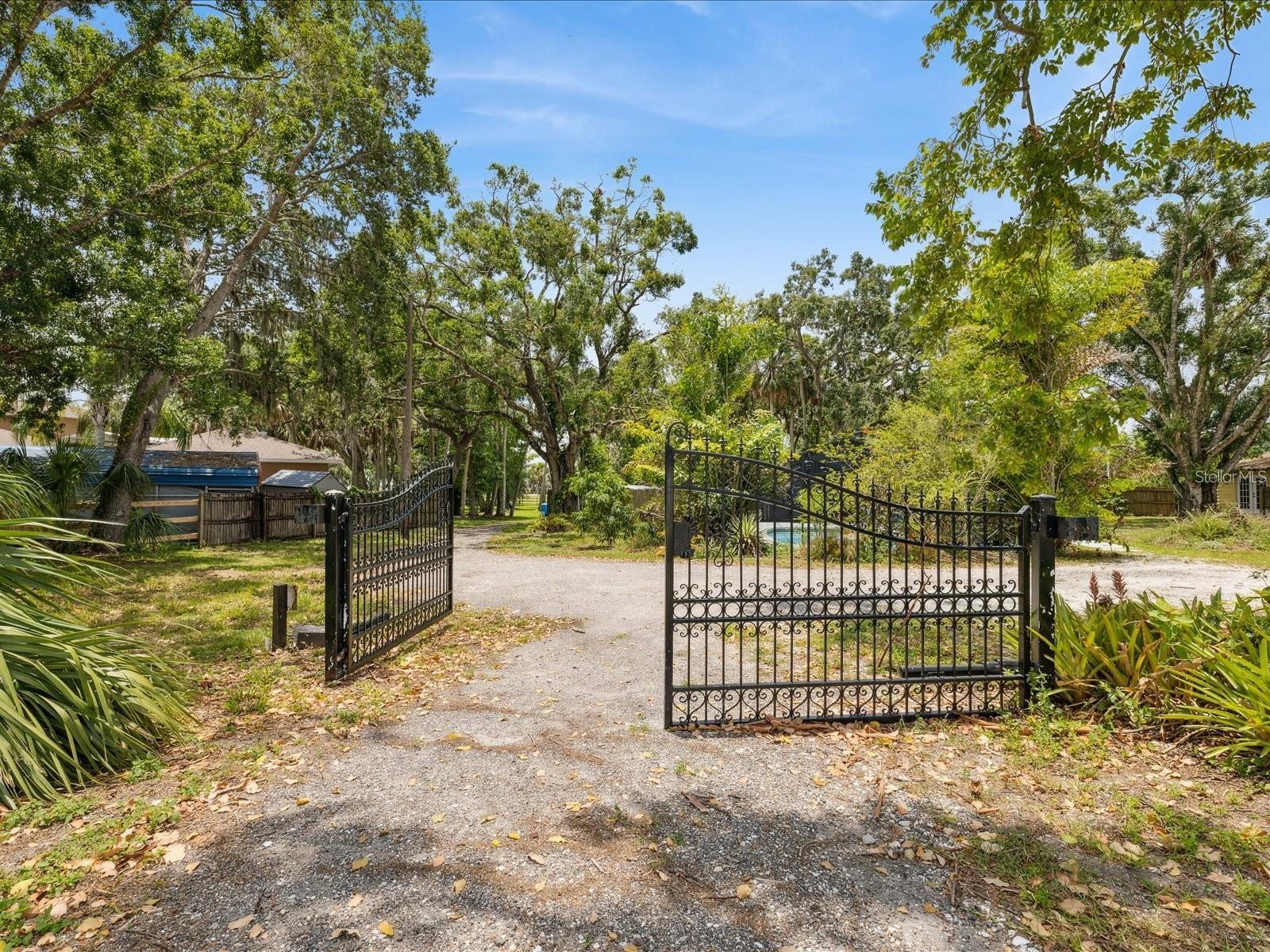 6440 RICHARDSON RD — photo 8