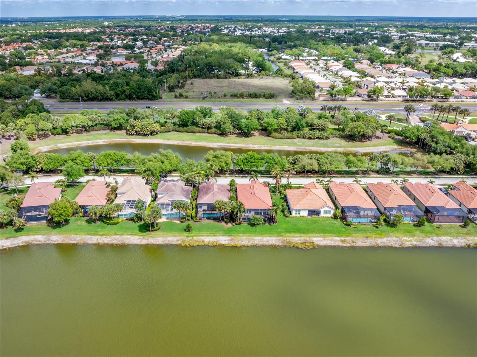 23126 COPPERLEAF DR — photo 40