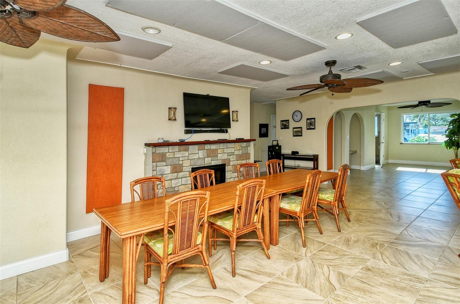 9393 MIDNIGHT PASS RD #P4 — photo 41