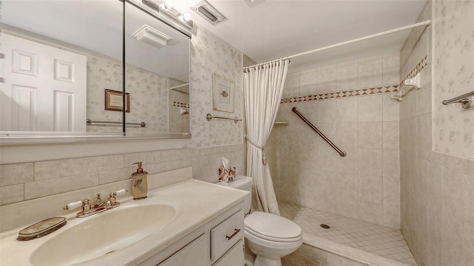 9393 MIDNIGHT PASS RD #P4 — photo 19