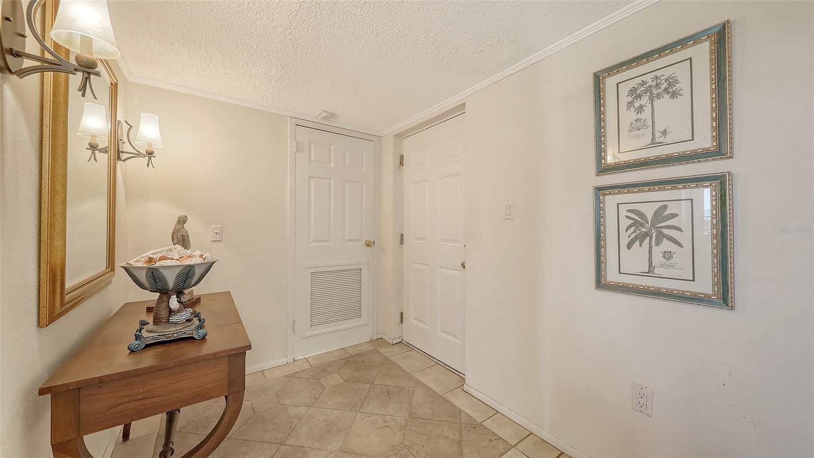 9393 MIDNIGHT PASS RD #P4 — photo 2