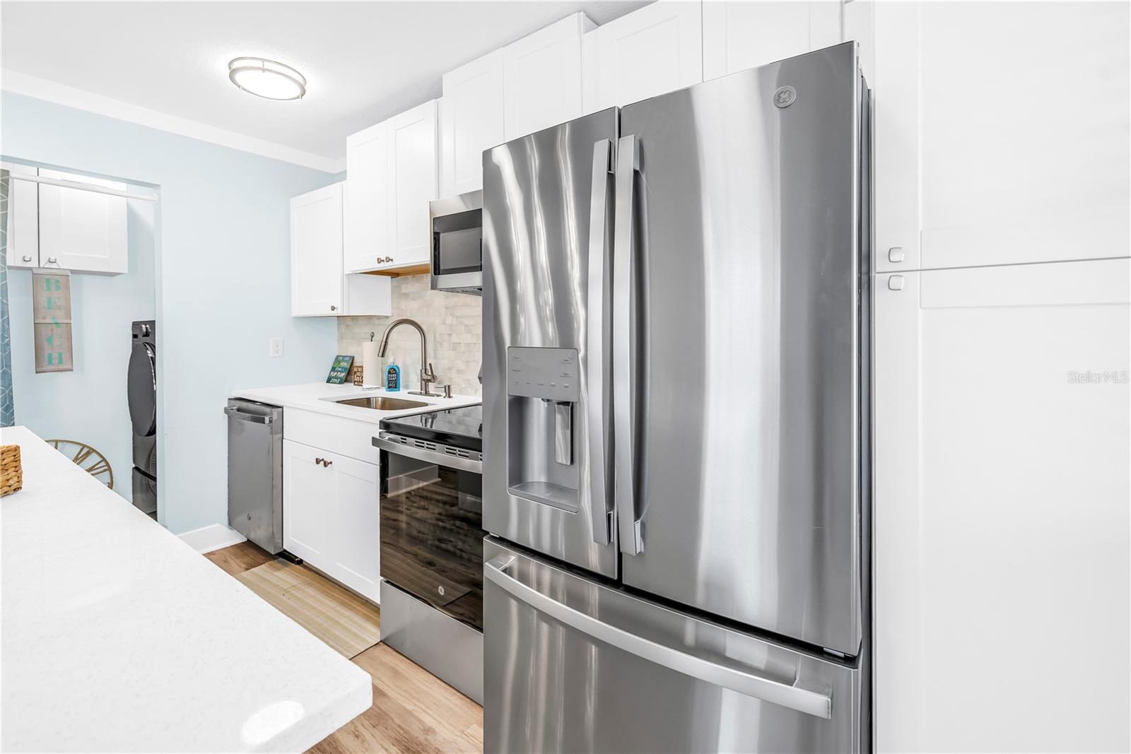 6892 GULF WINDS DR #1 — photo 8