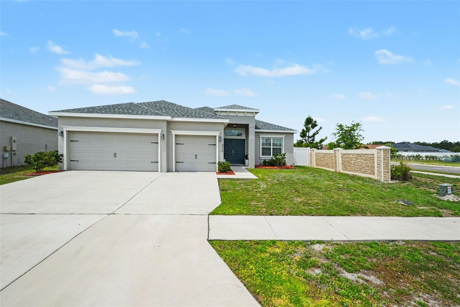 6749 ABBYWOOD LN — photo 33
