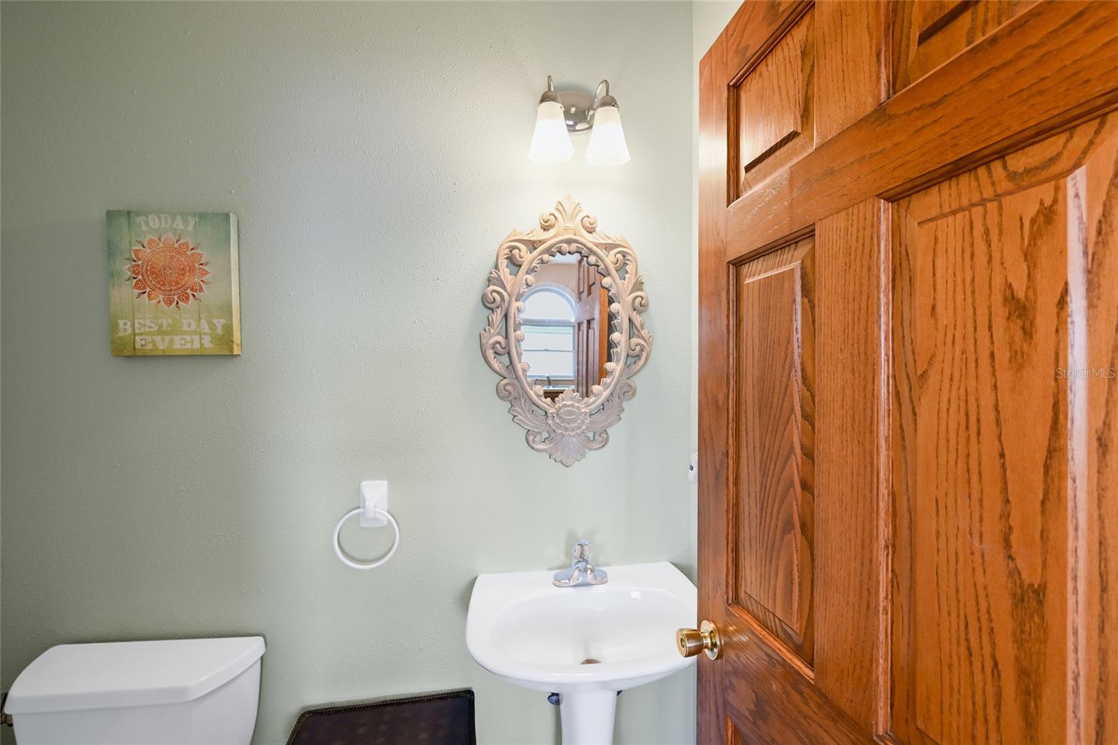 889 N SHORE DR — photo 19