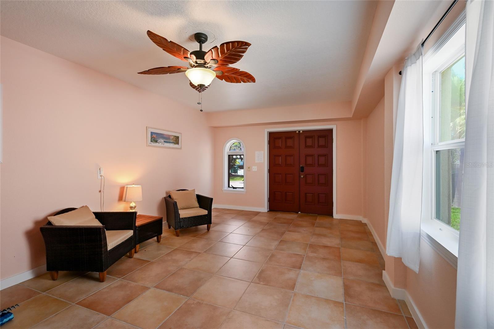 889 N SHORE DR — photo 10