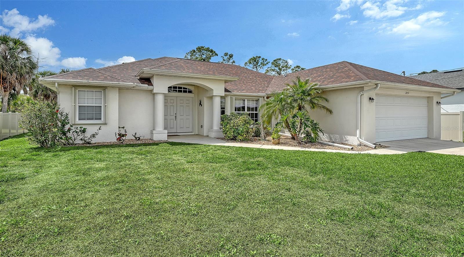 2051 SNOVER AVE — photo 8