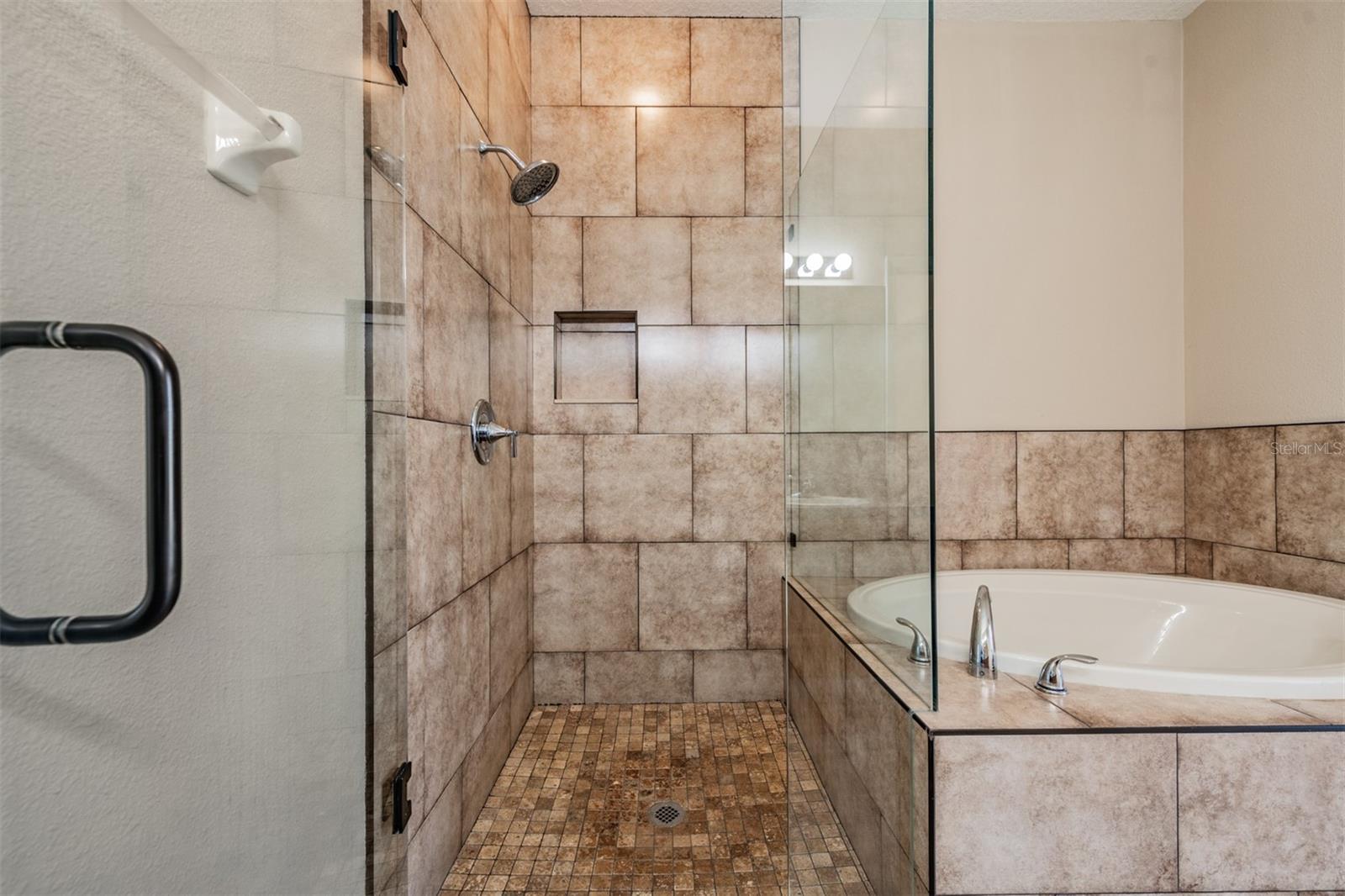 17216 ALDERMAN TURNER RD — photo 28