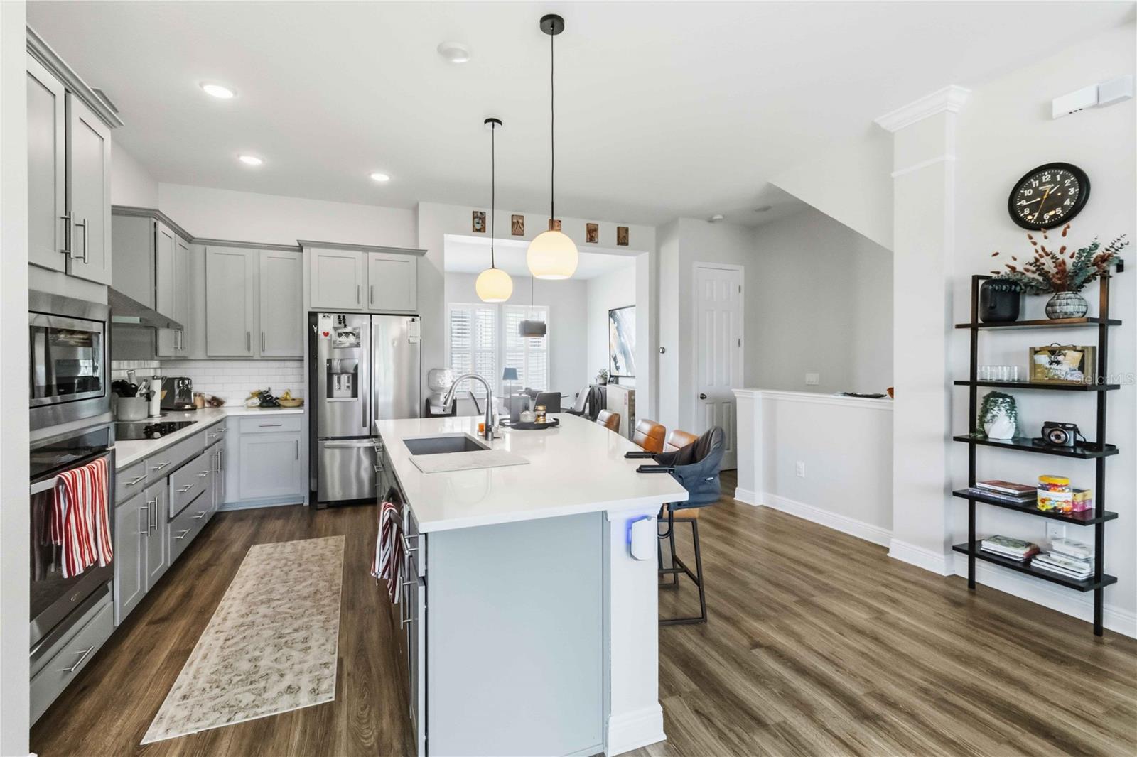 9545 W PARK VILLAGE DR — photo 7