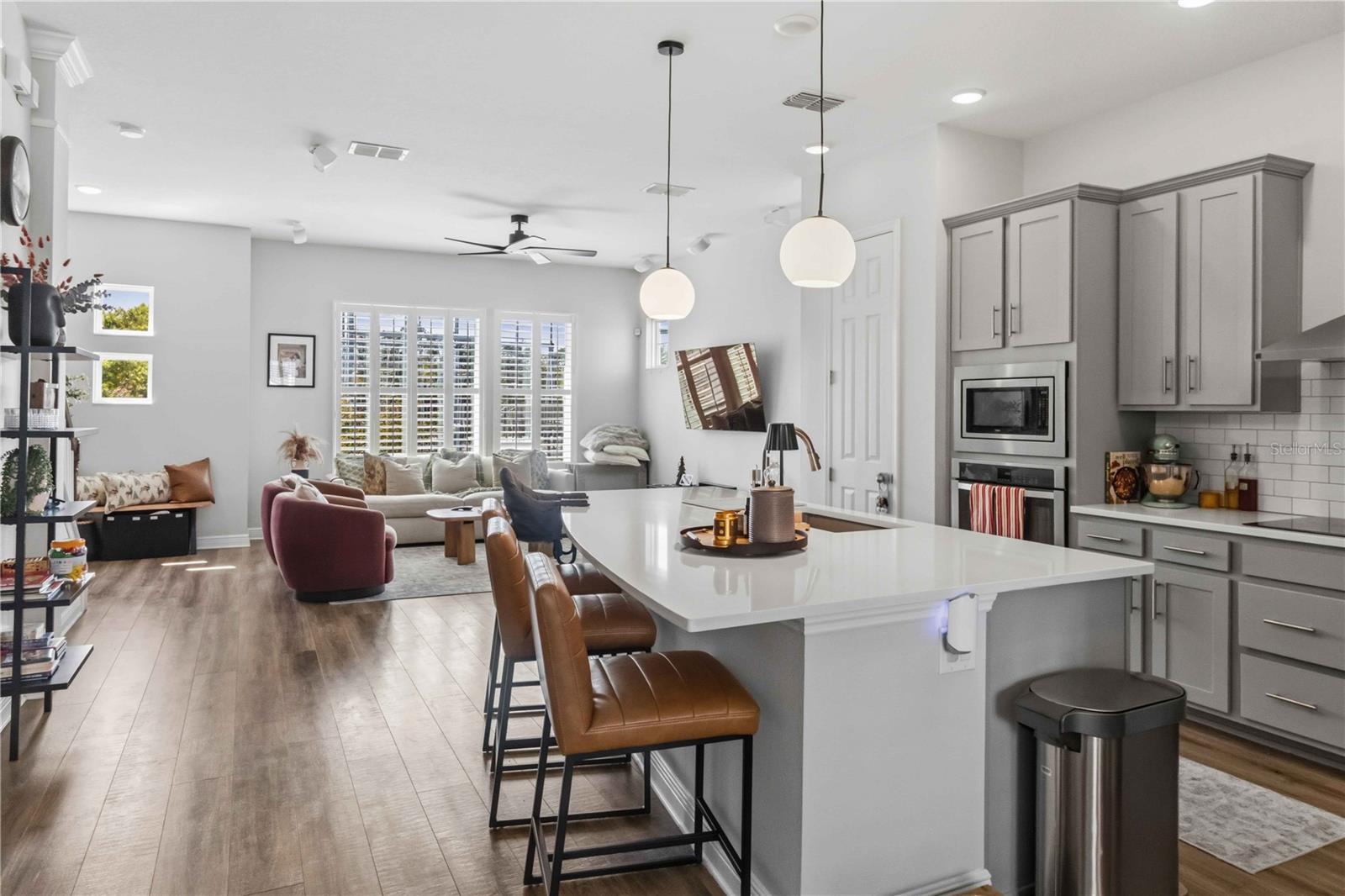 9545 W PARK VILLAGE DR — photo 5