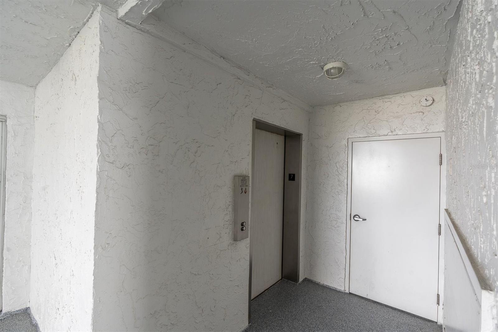 285 107TH AVE #701 — photo 28