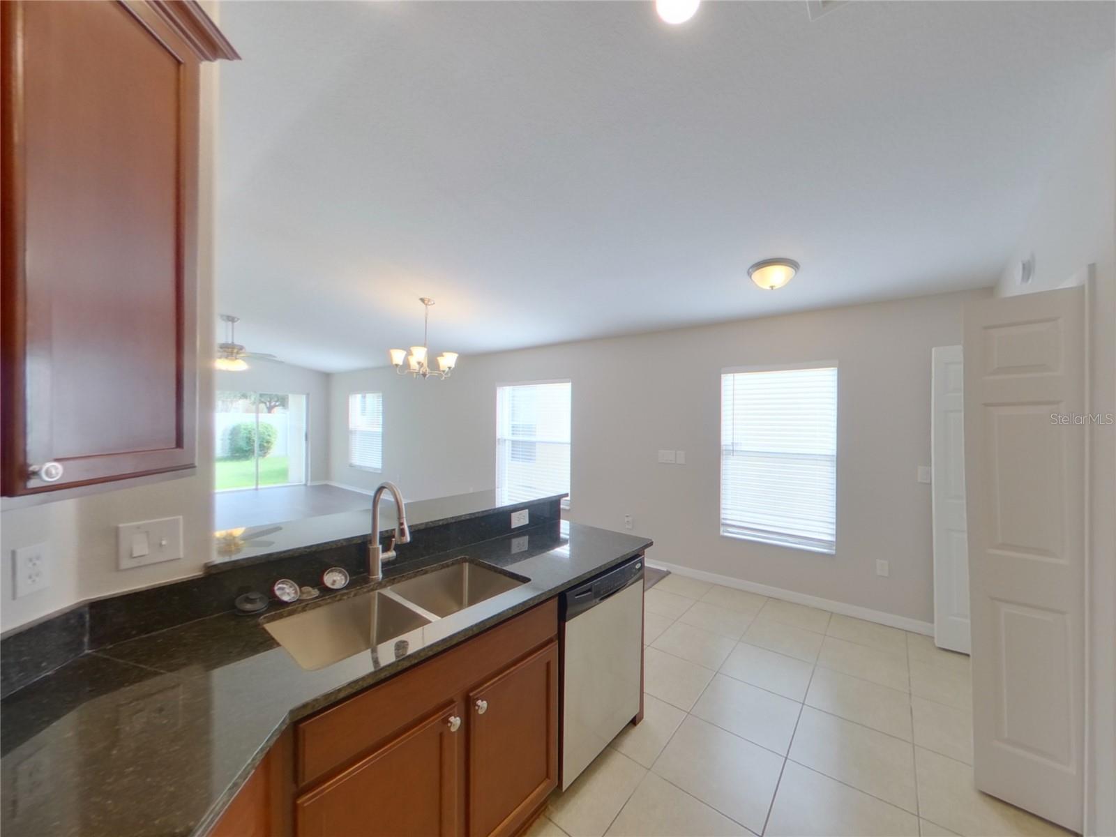 15512 TELFORD SPRING DR — photo 8