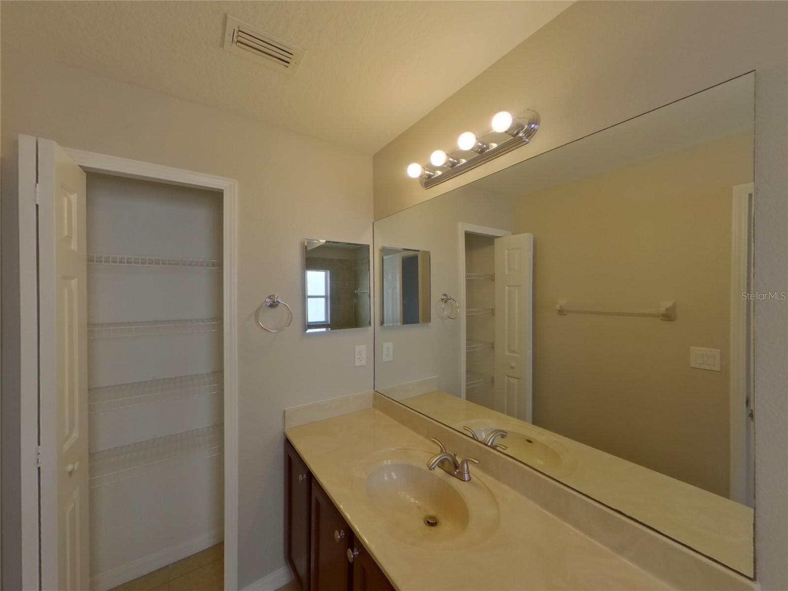 15512 TELFORD SPRING DR — photo 9