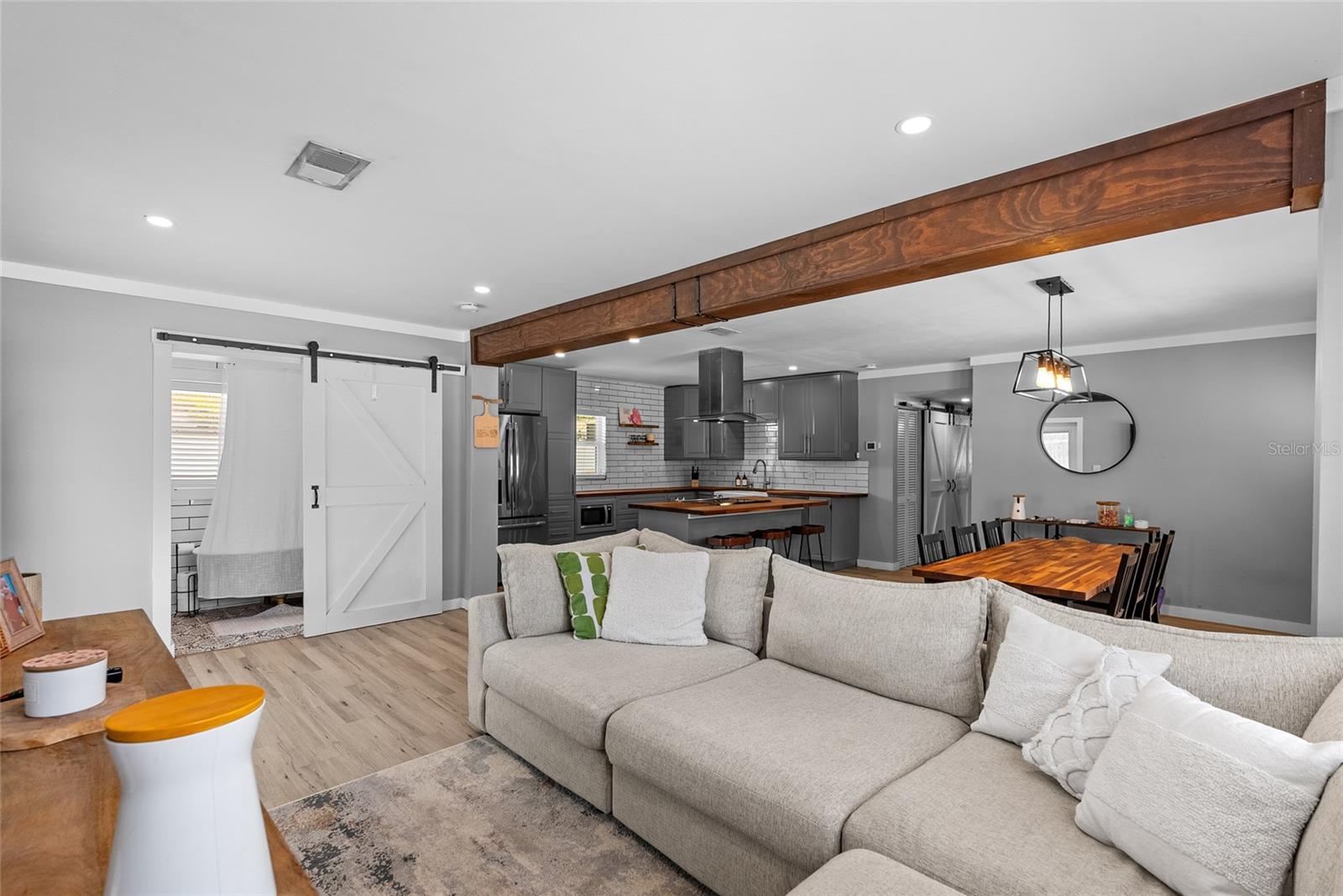 3412 W BAY AVE — photo 3