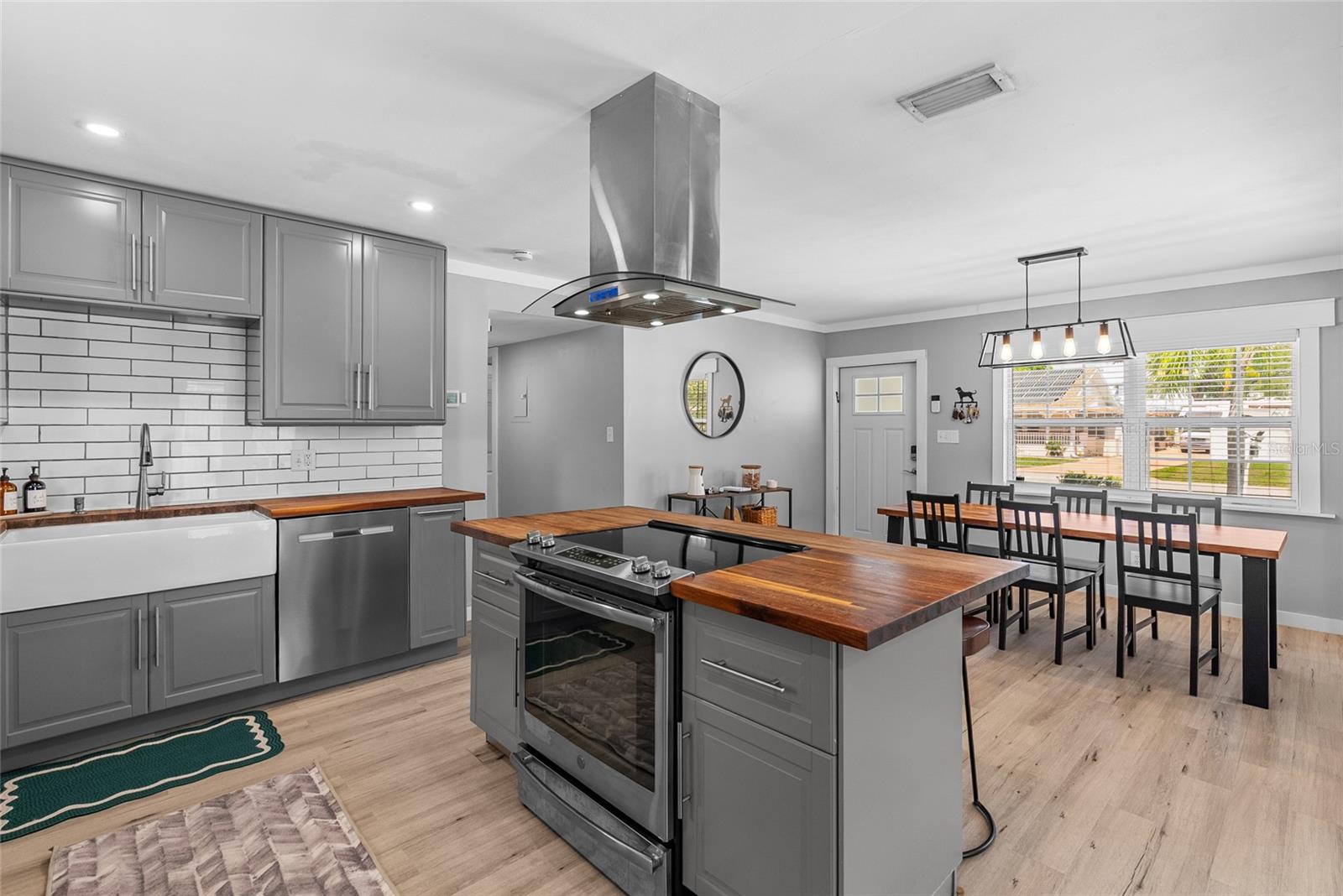 3412 W BAY AVE — photo 11