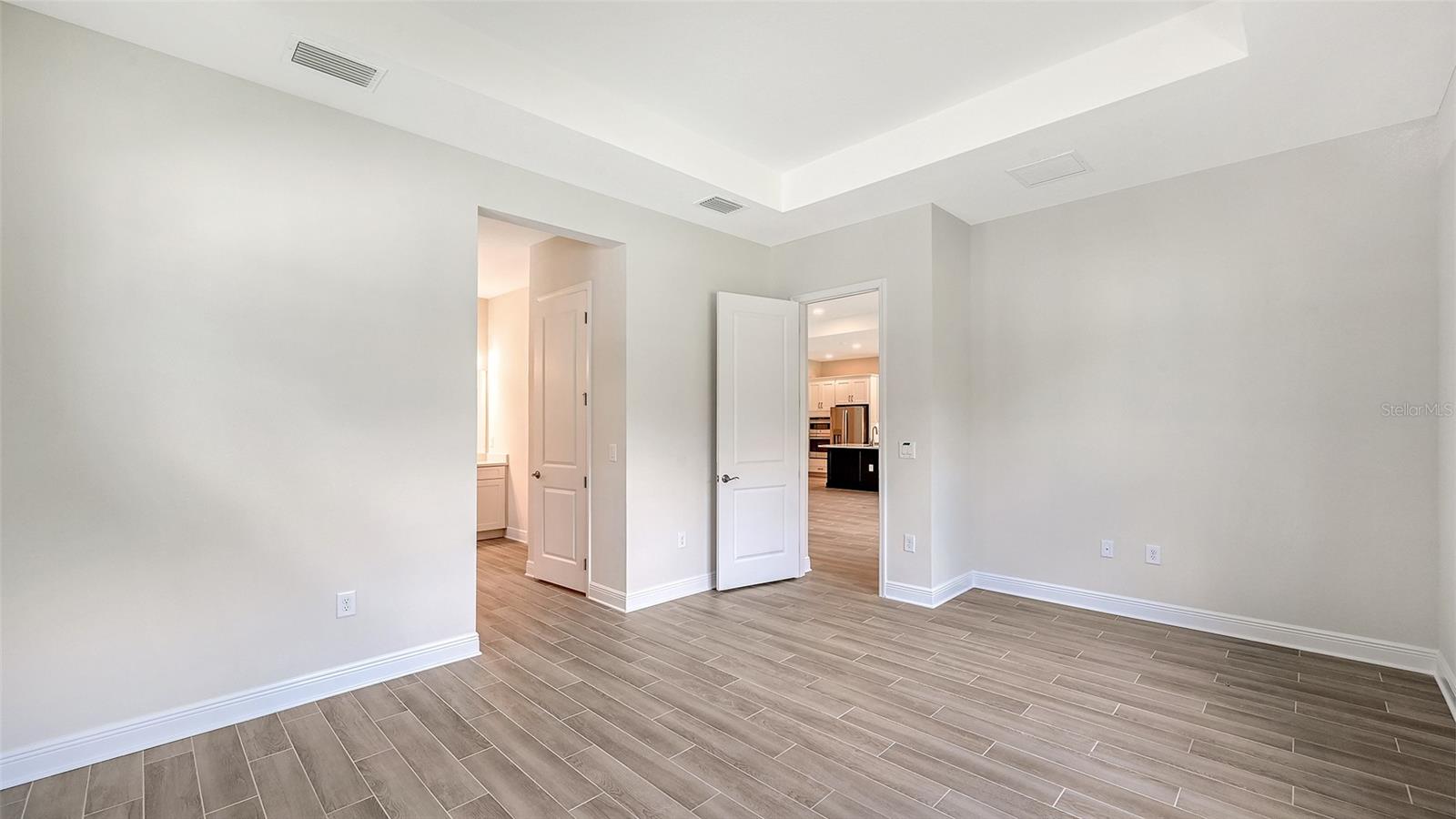 204 TERACORSA DR — photo 17