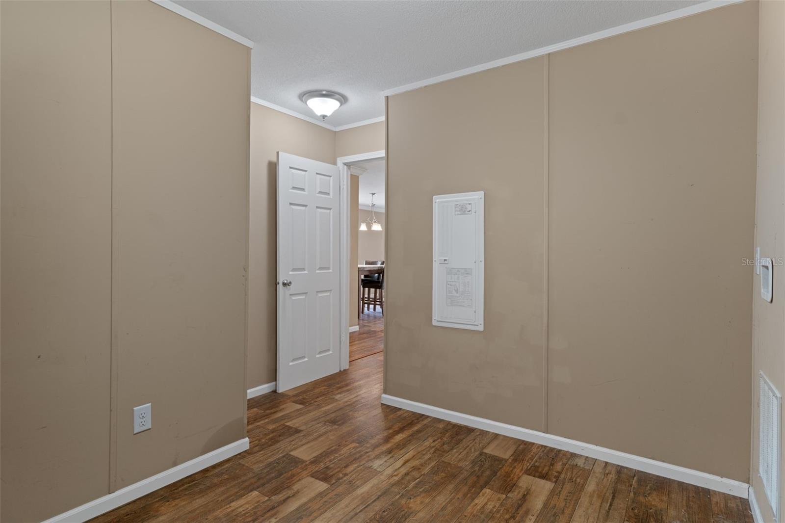 38616 COLEEN AVE — photo 52