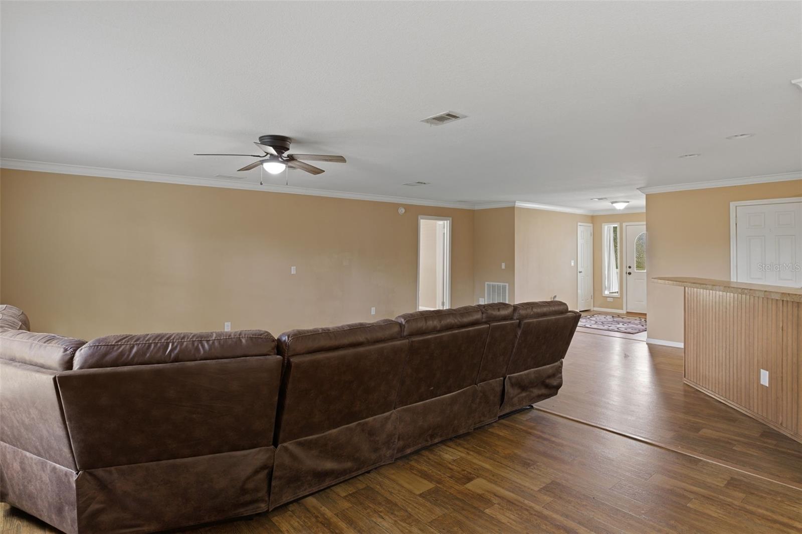 38616 COLEEN AVE — photo 16