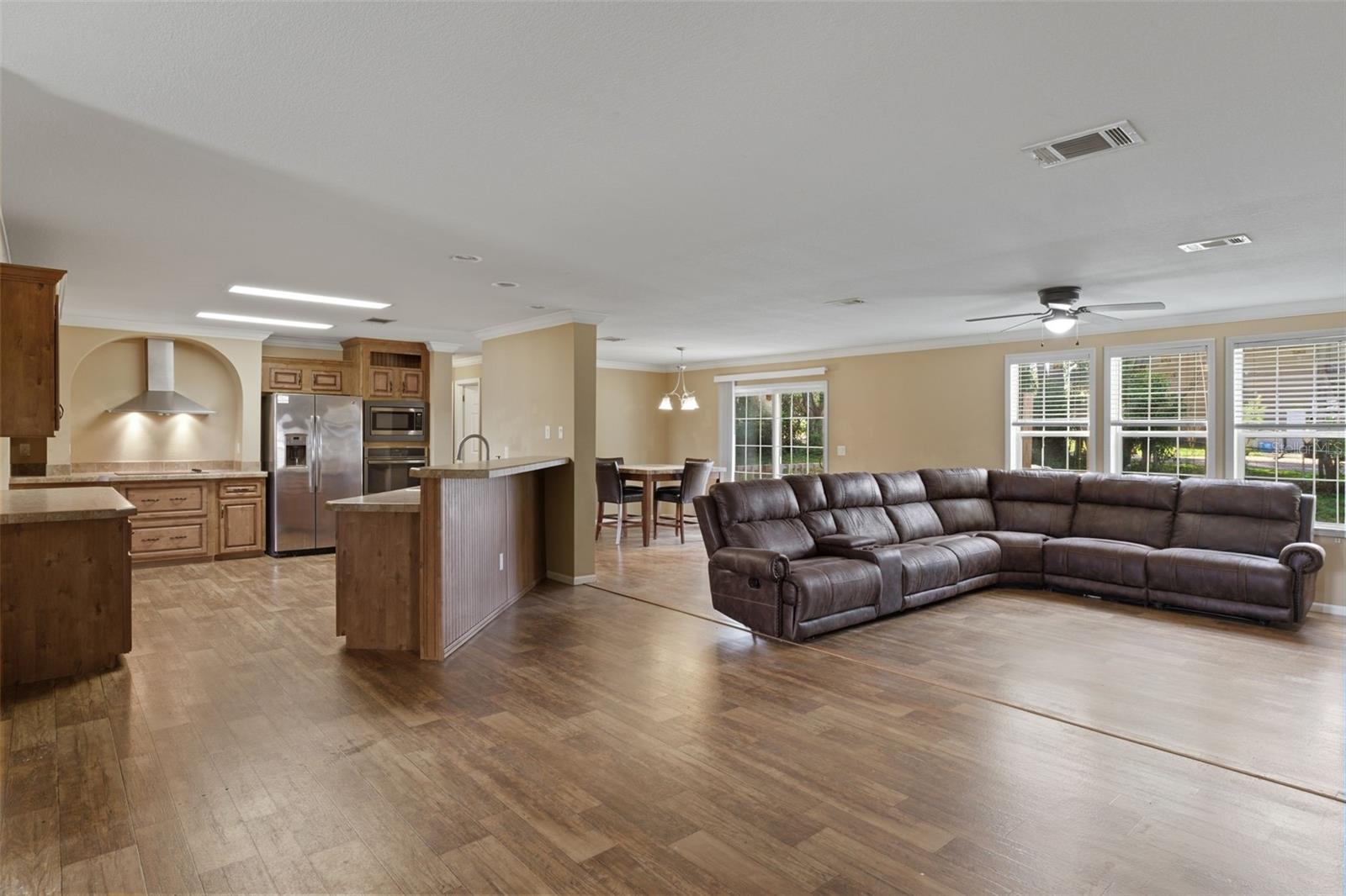 38616 COLEEN AVE — photo 13