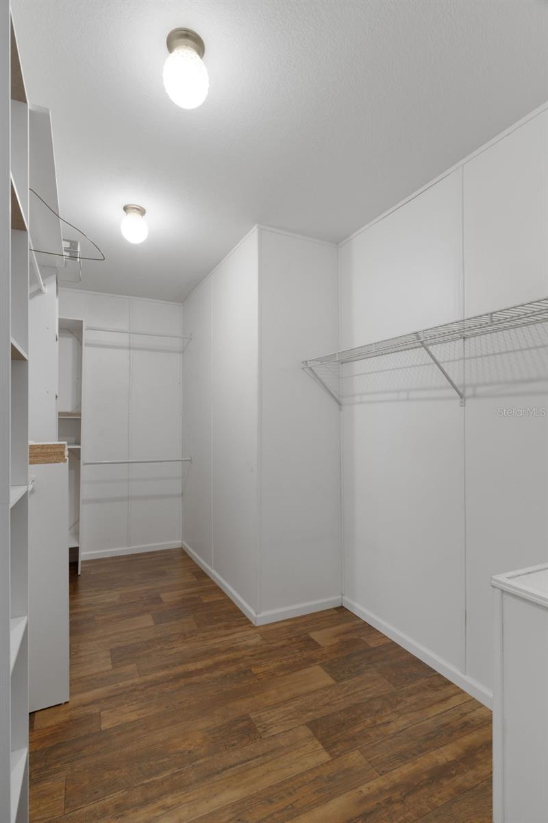 38616 COLEEN AVE — photo 40