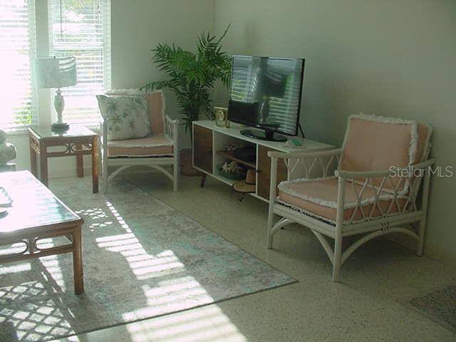519 CIRCLEWOOD DR #519 — photo 8