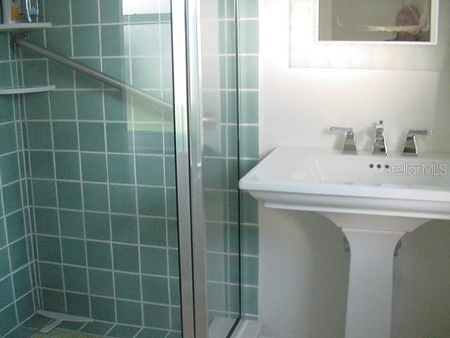 519 CIRCLEWOOD DR #519 — photo 13