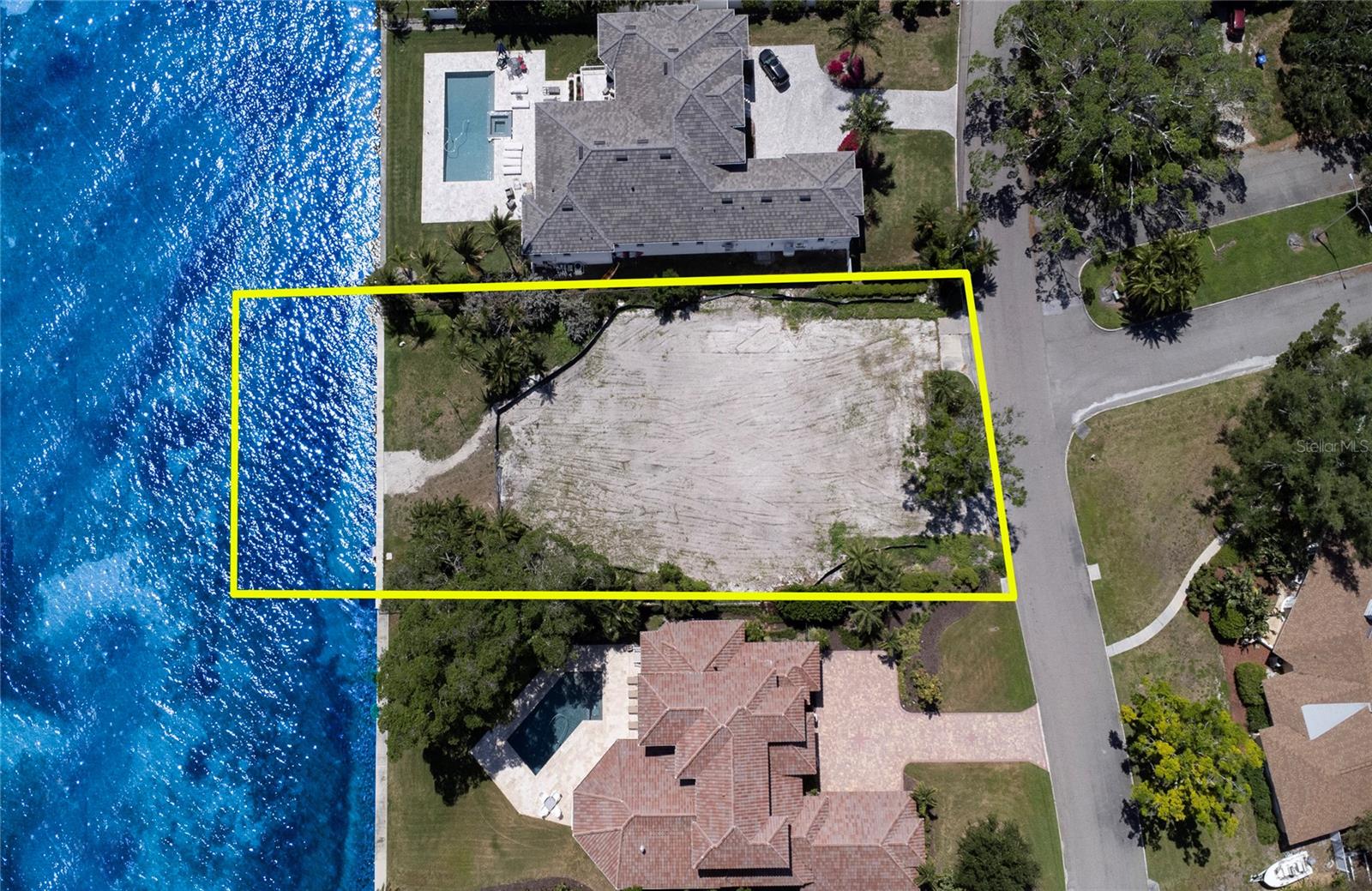 5926 BAHAMA SHORES DR S — photo 11