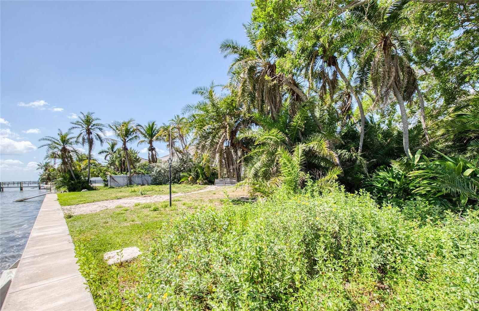 5926 BAHAMA SHORES DR S — photo 26