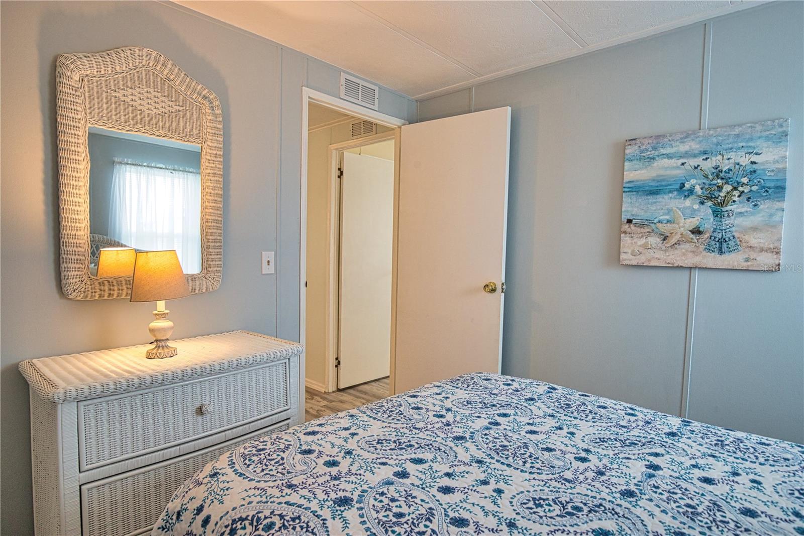 618 IGLESIA DR — photo 27
