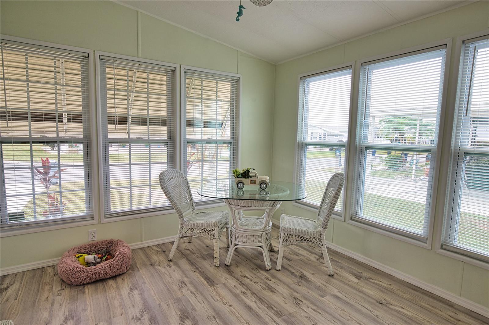 618 IGLESIA DR — photo 18