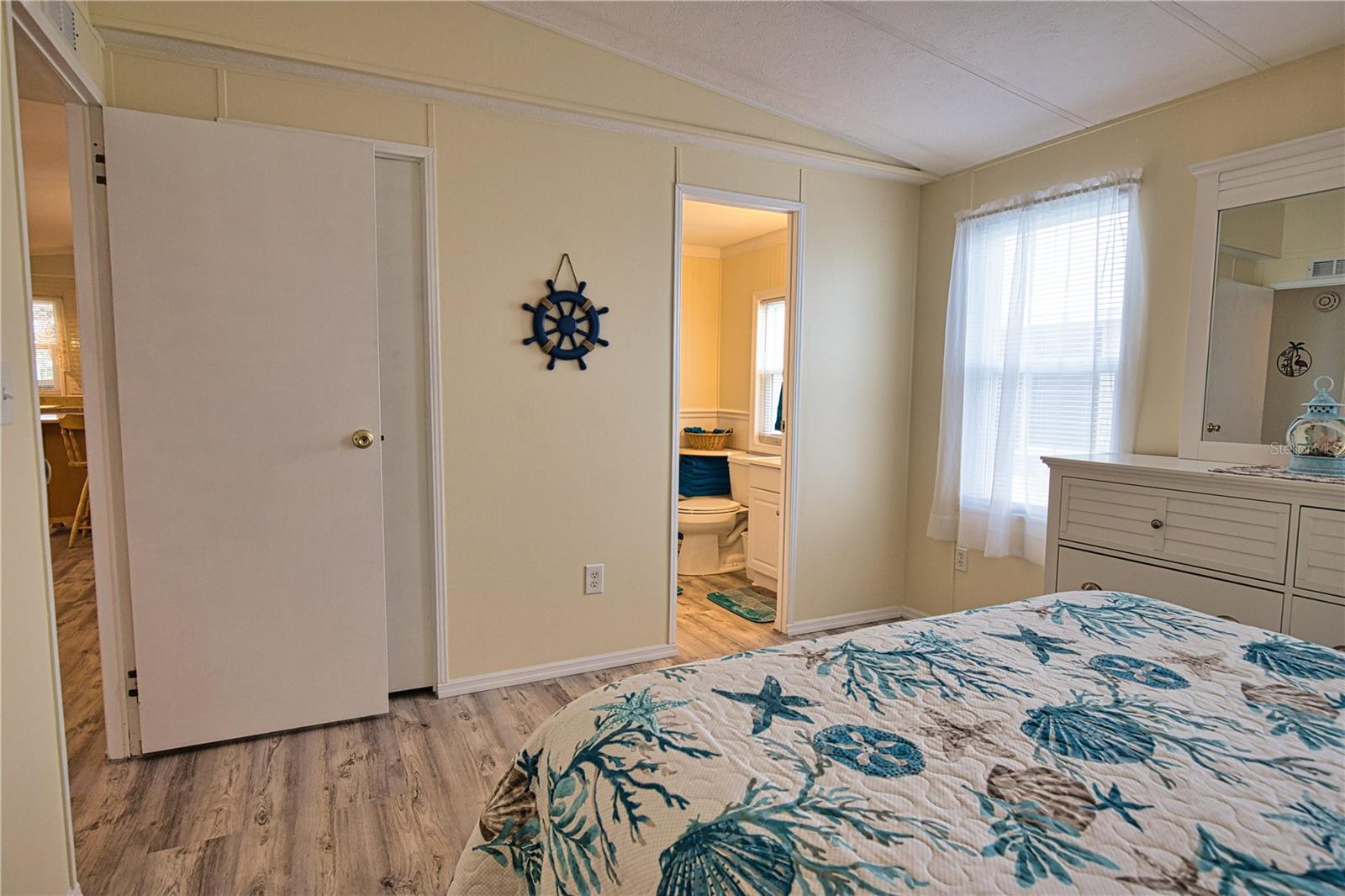 618 IGLESIA DR — photo 23