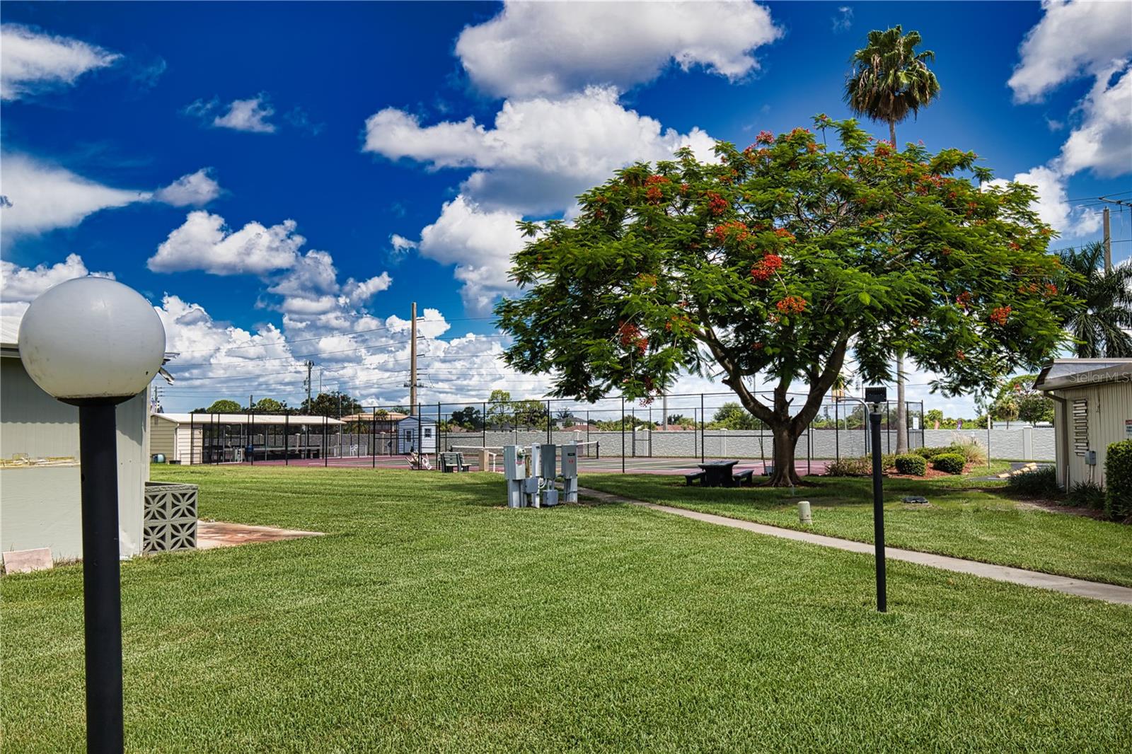 618 IGLESIA DR — photo 61