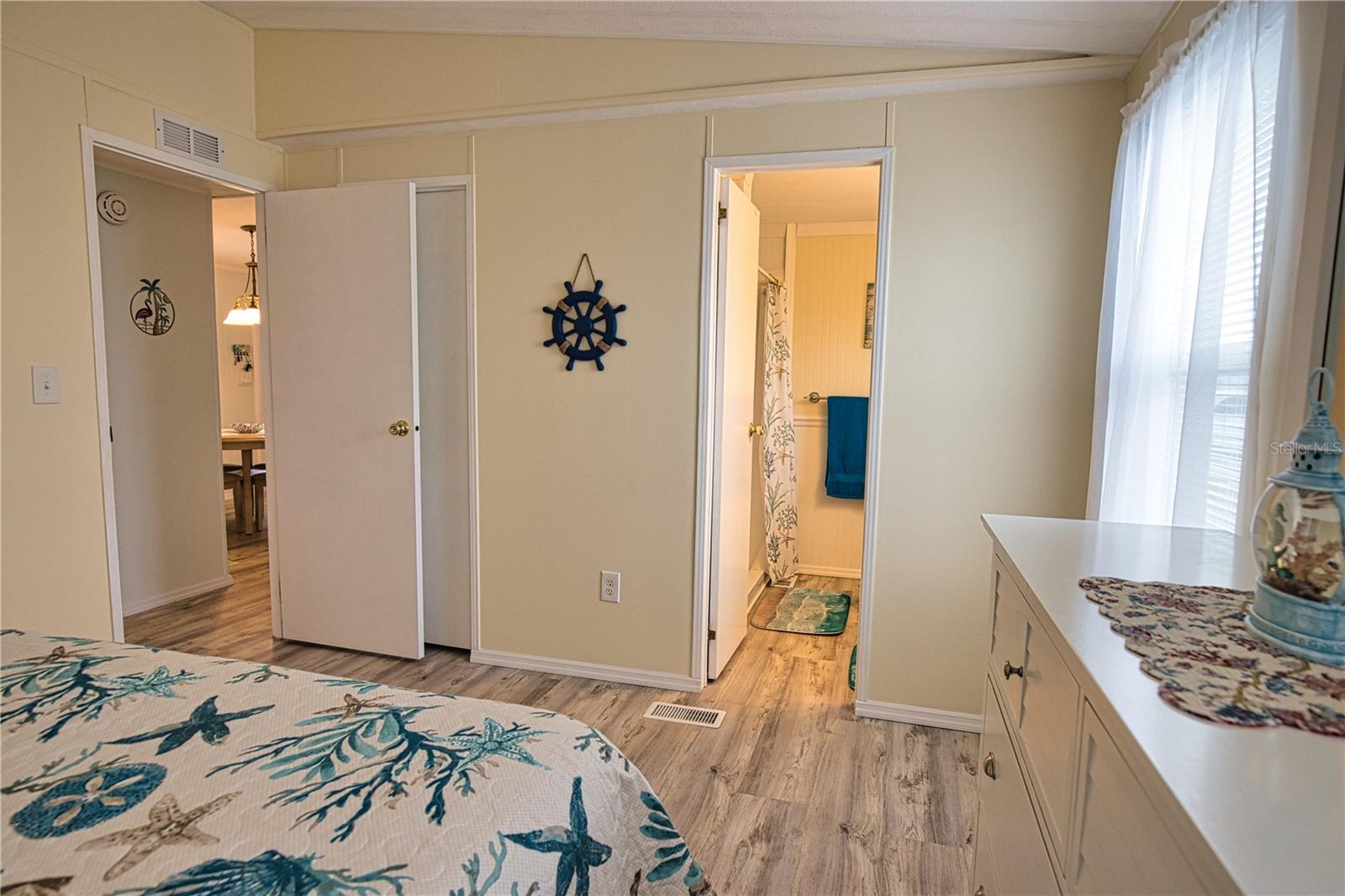 618 IGLESIA DR — photo 20