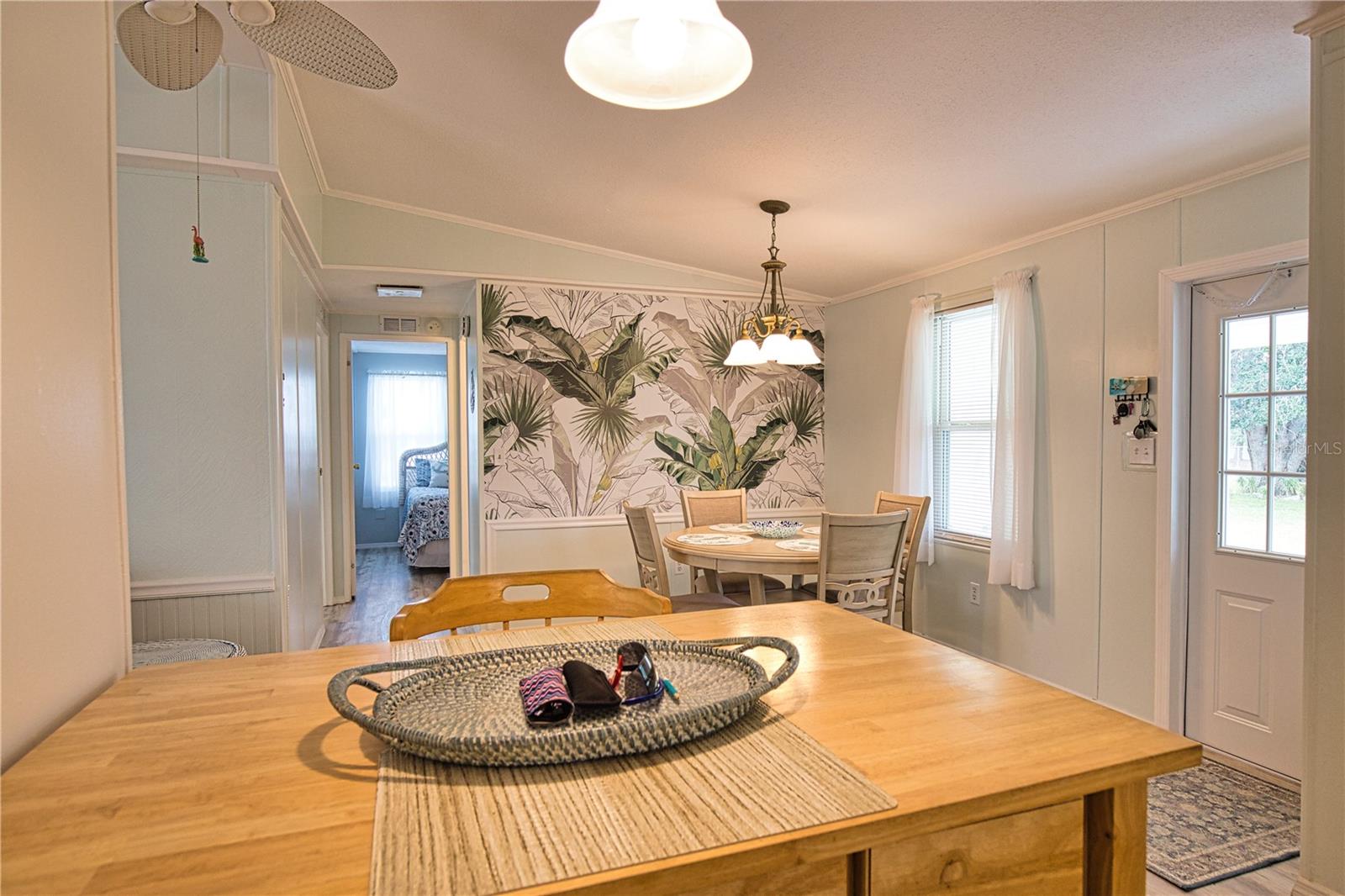 618 IGLESIA DR — photo 5