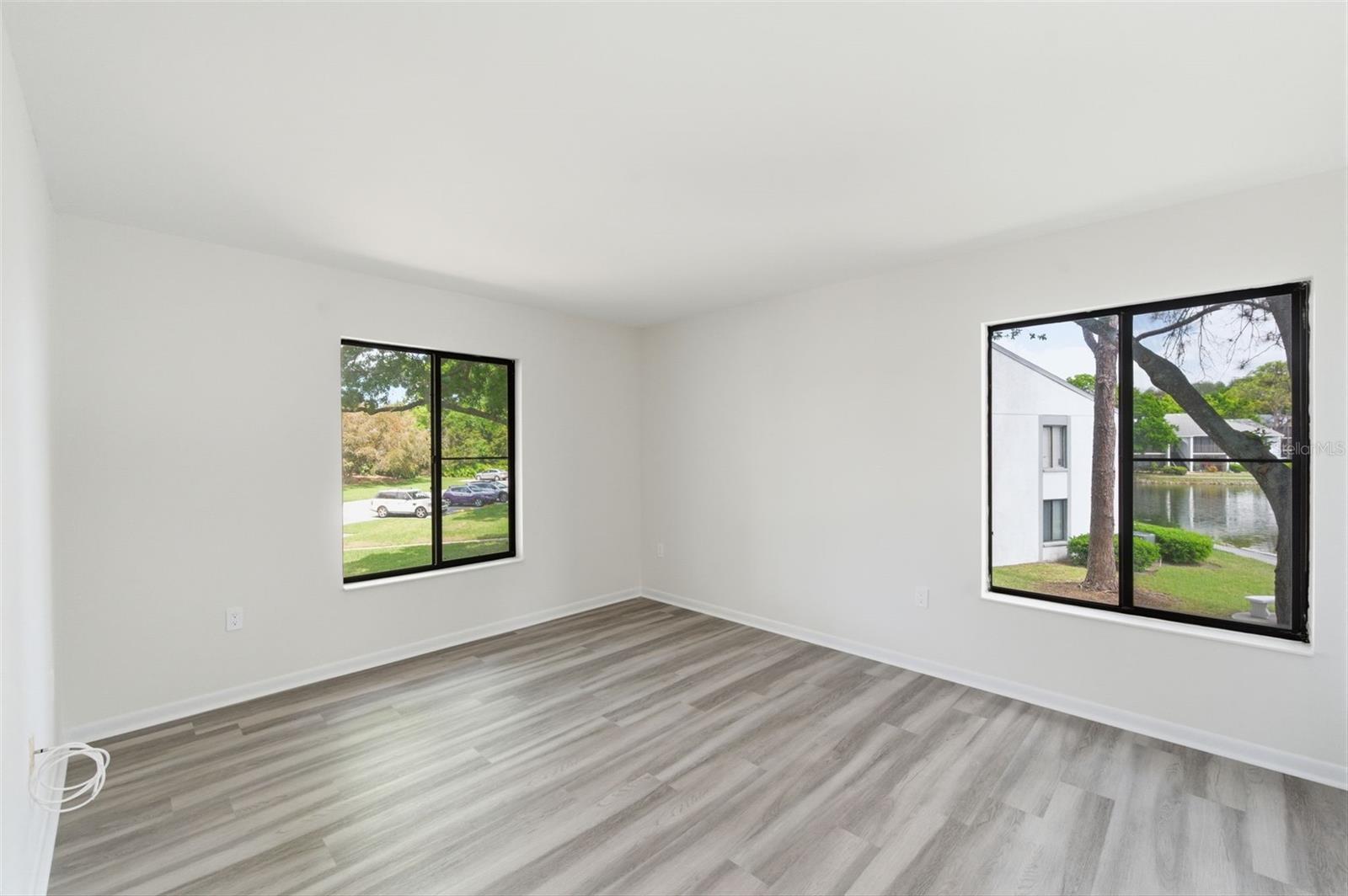 1135 PINE RIDGE CIR W #A2 — photo 24