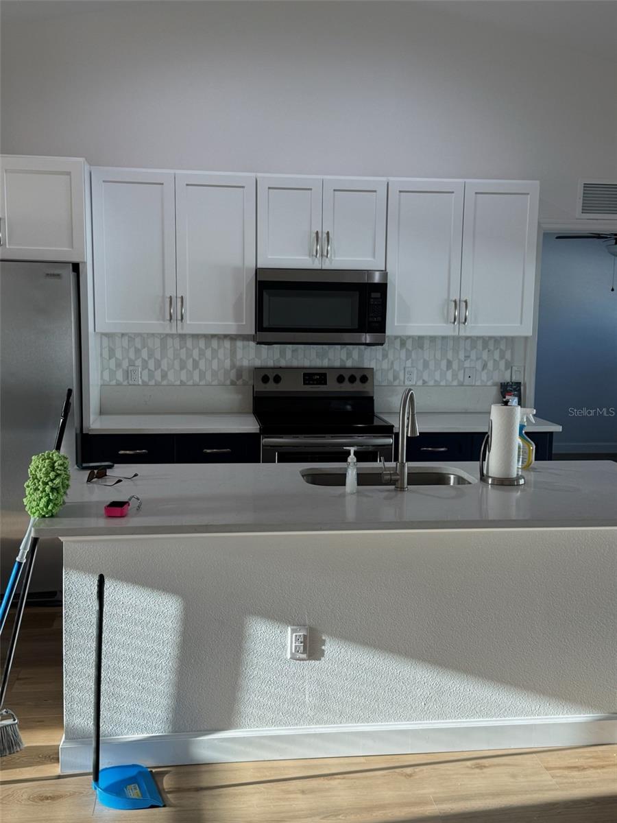 5290 WEATHERTON ST — photo 6