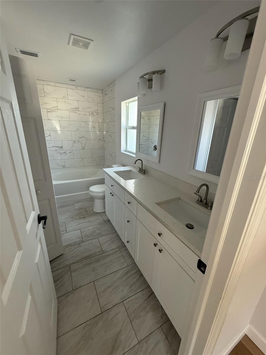 5290 WEATHERTON ST — photo 11