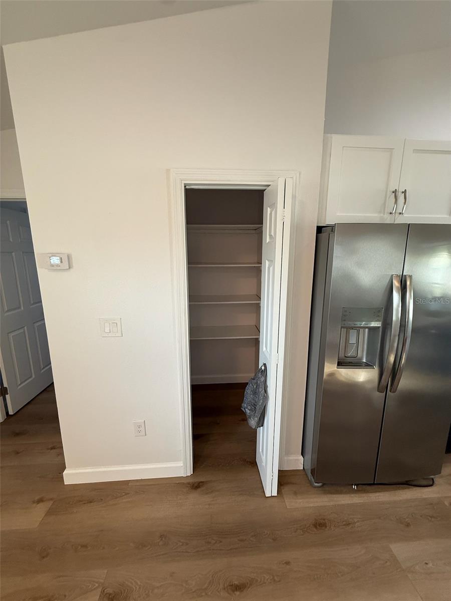 5290 WEATHERTON ST — photo 8