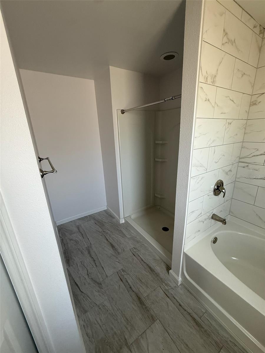 5290 WEATHERTON ST — photo 13