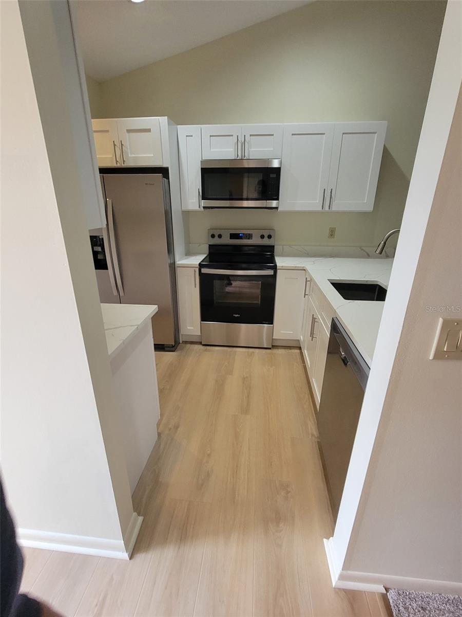 5204 MYRTLE WOOD #2 — photo 2