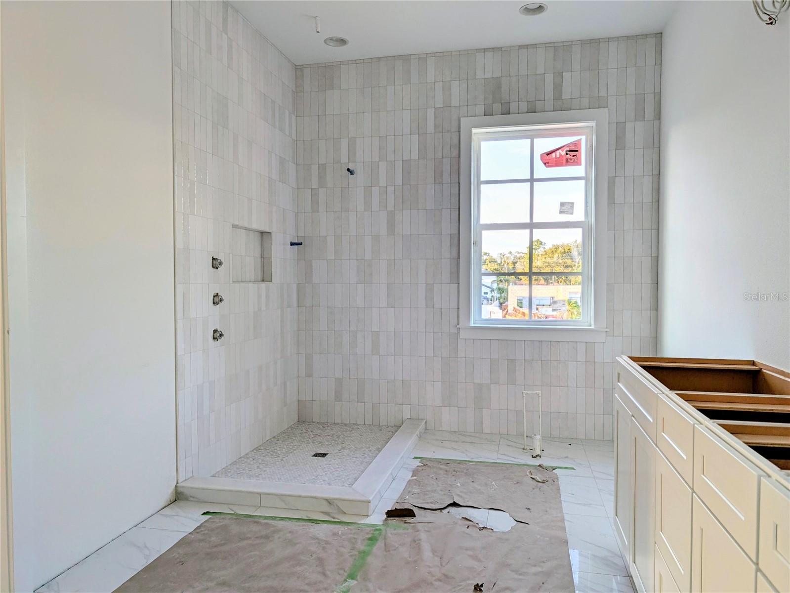 905 W PLYMOUTH ST — photo 35