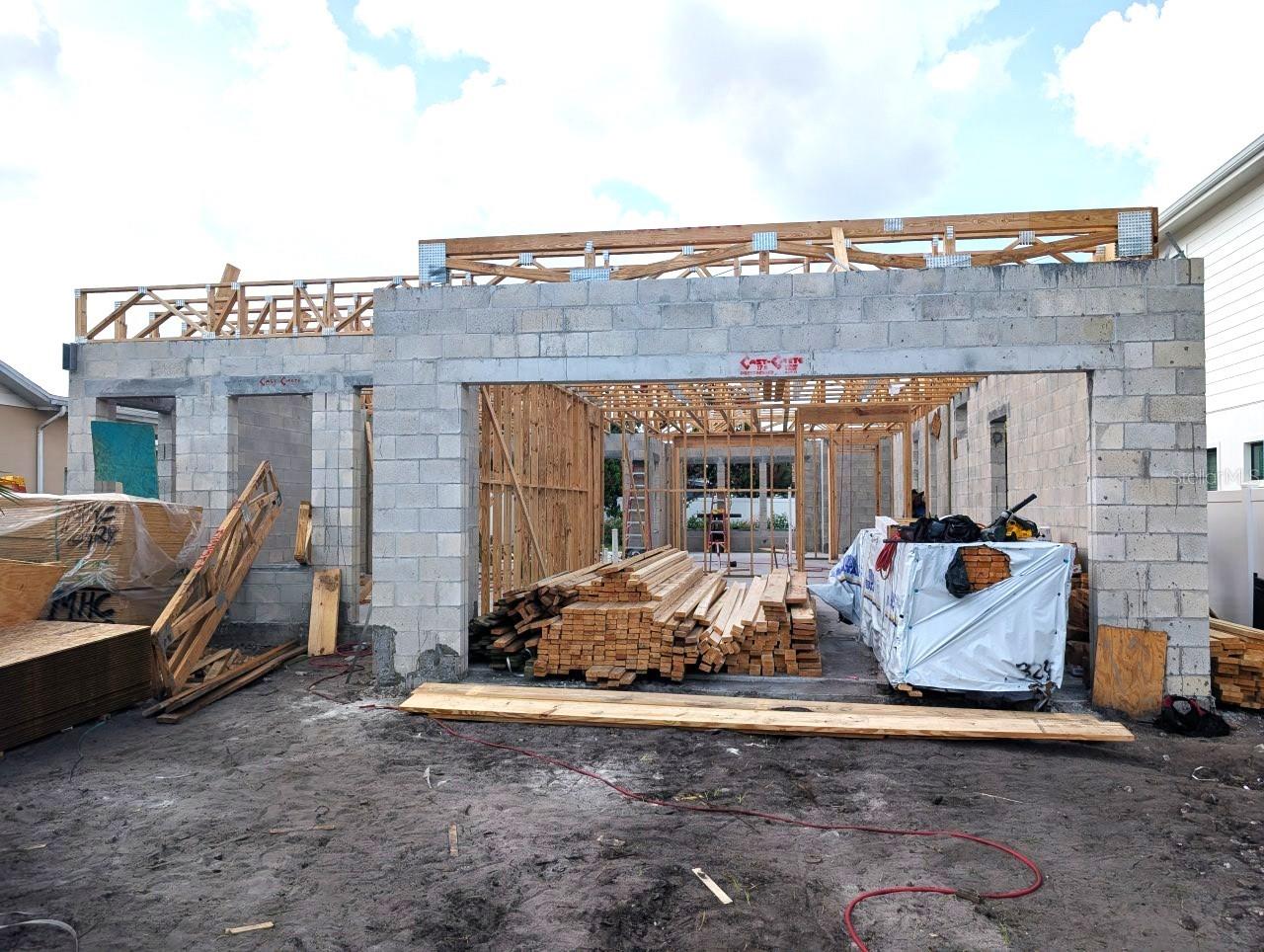 905 W PLYMOUTH ST — photo 17