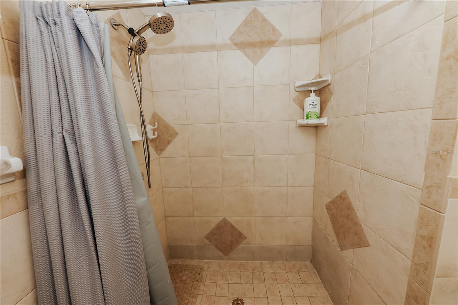 5211 24TH AVENUE DR W — photo 27