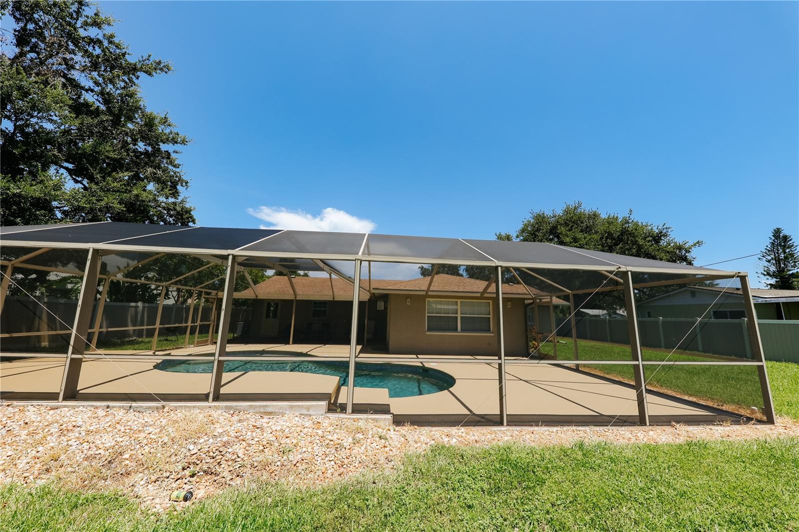 5211 24TH AVENUE DR W — photo 37