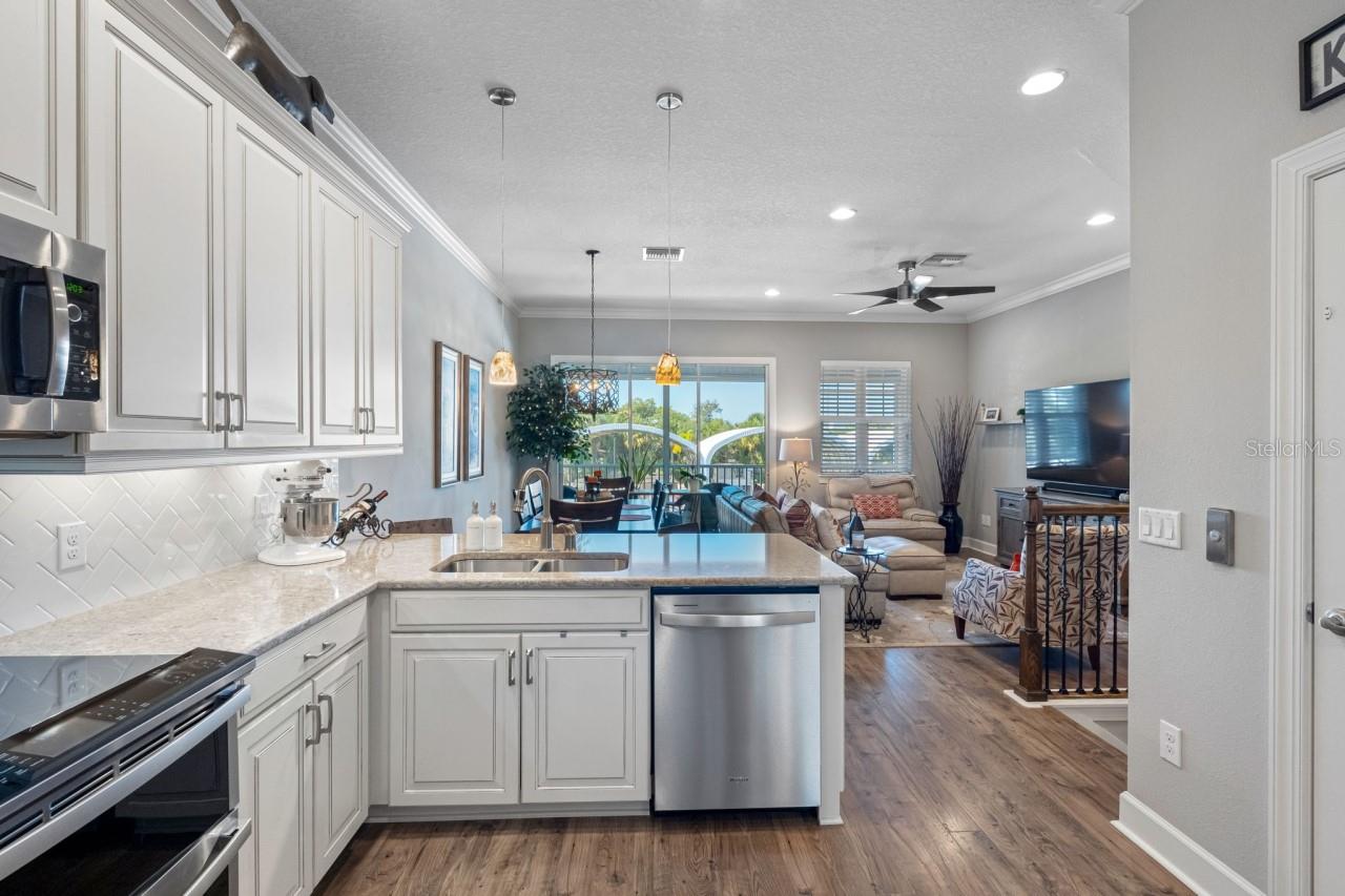 6057 MOORINGS DR S — photo 11