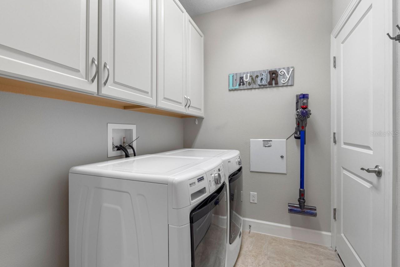 6057 MOORINGS DR S — photo 39
