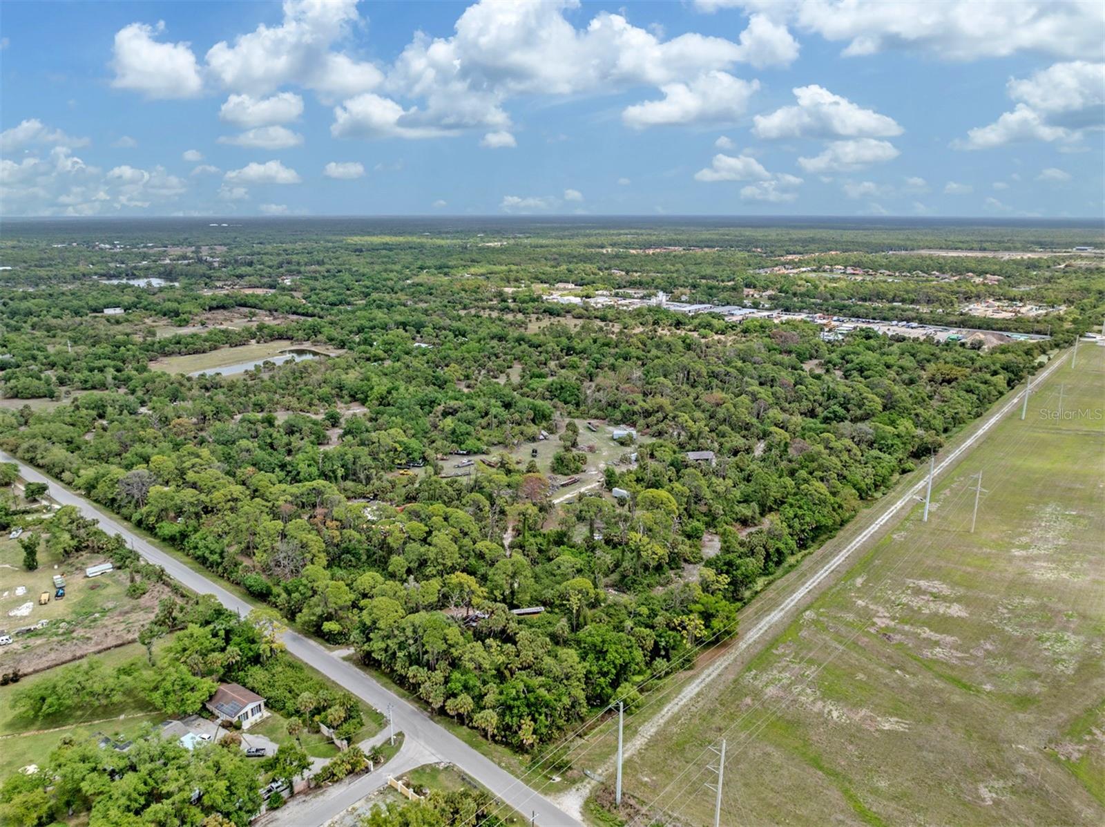 400 S HAVANA RD — photo 5