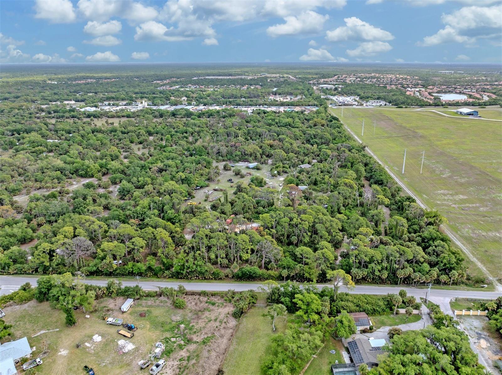 400 S HAVANA RD — photo 15