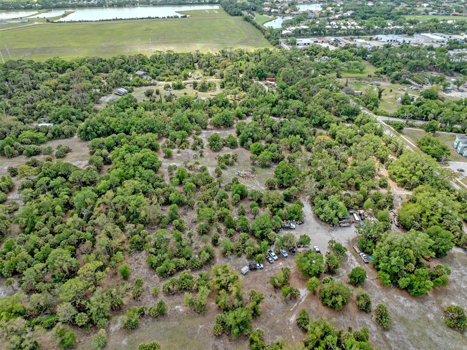 400 S HAVANA RD — photo 11