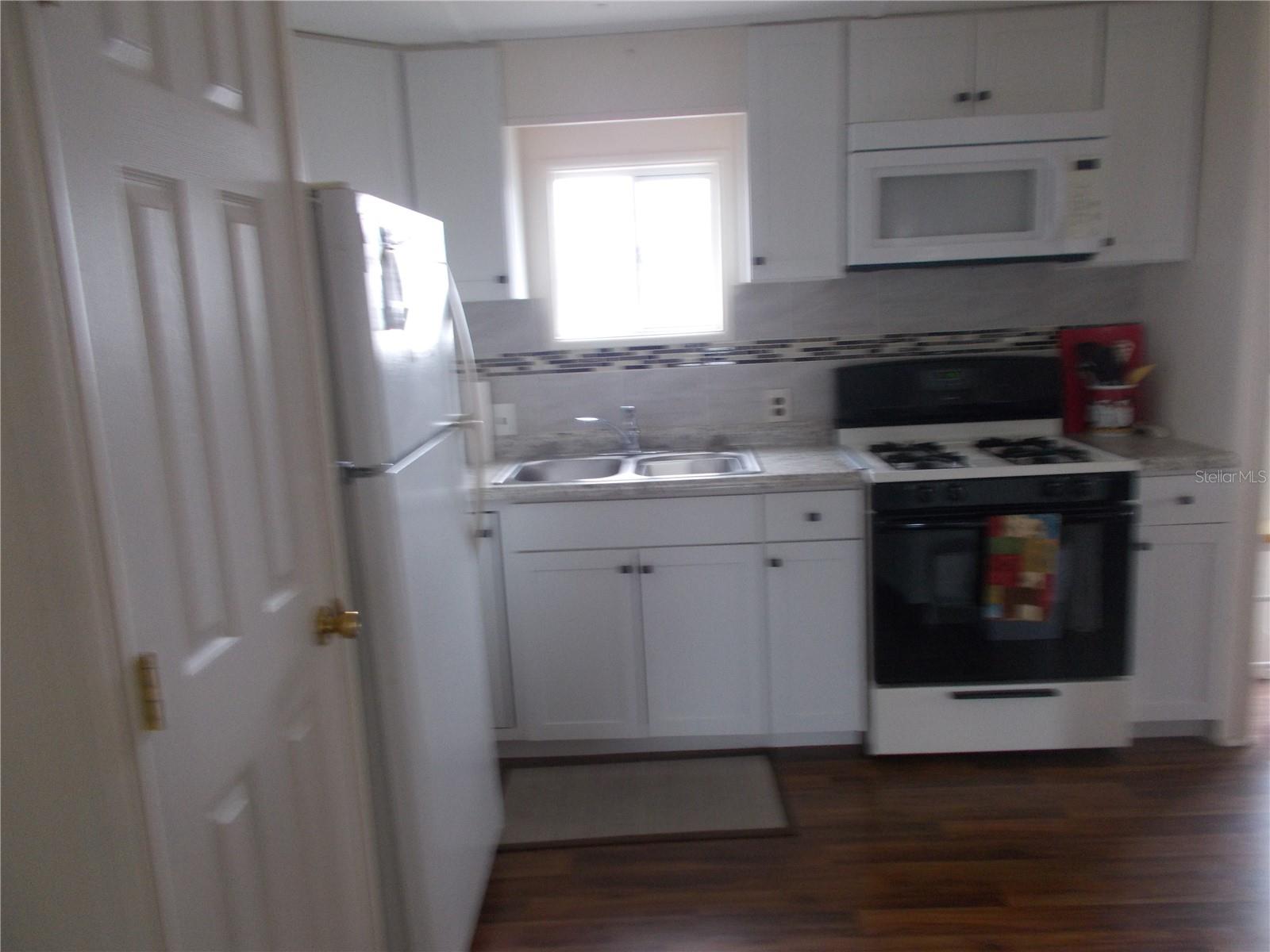 6821 OCEAN CT — photo 5