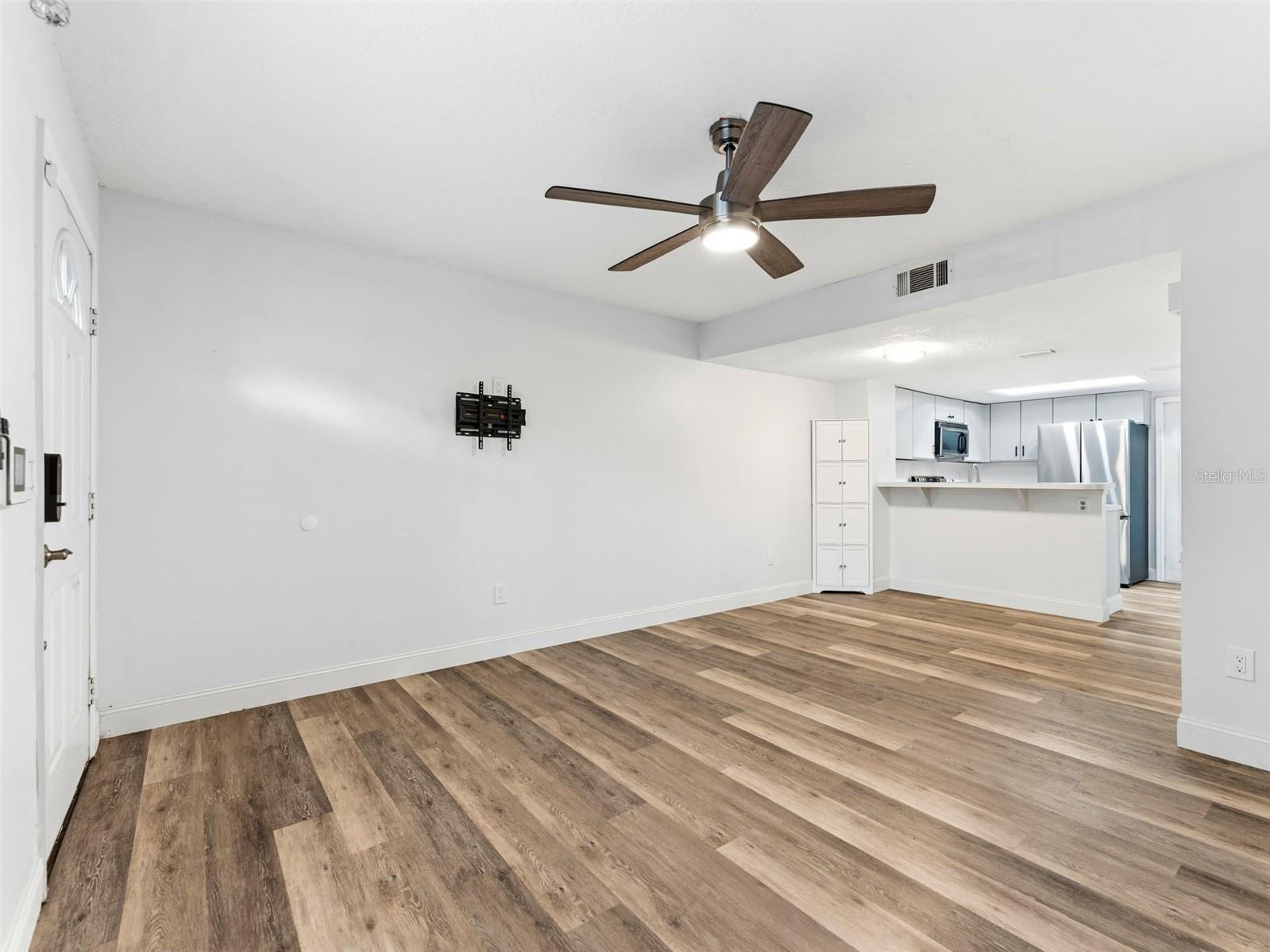 2155 FOX CHASE BLVD — photo 6